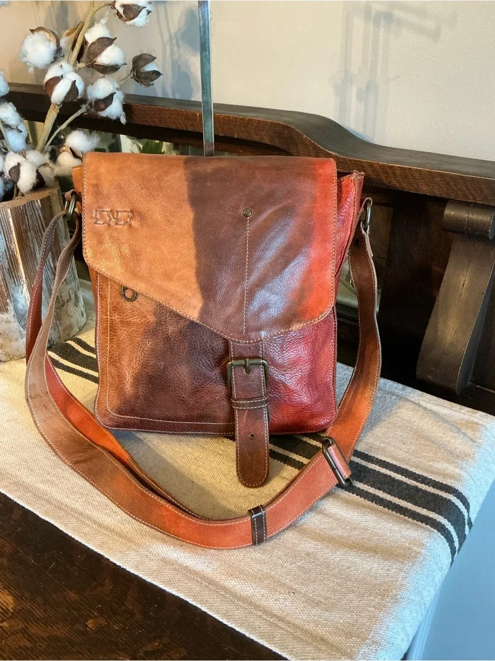 Bed Stu Venice Beach Desert Sunset TD Tie Dyed Crossbody Leather Bag Retail $250 - Picture 3 of 13